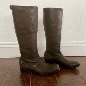 Frye Melissa Button Back Zip Boot Brown 7.5